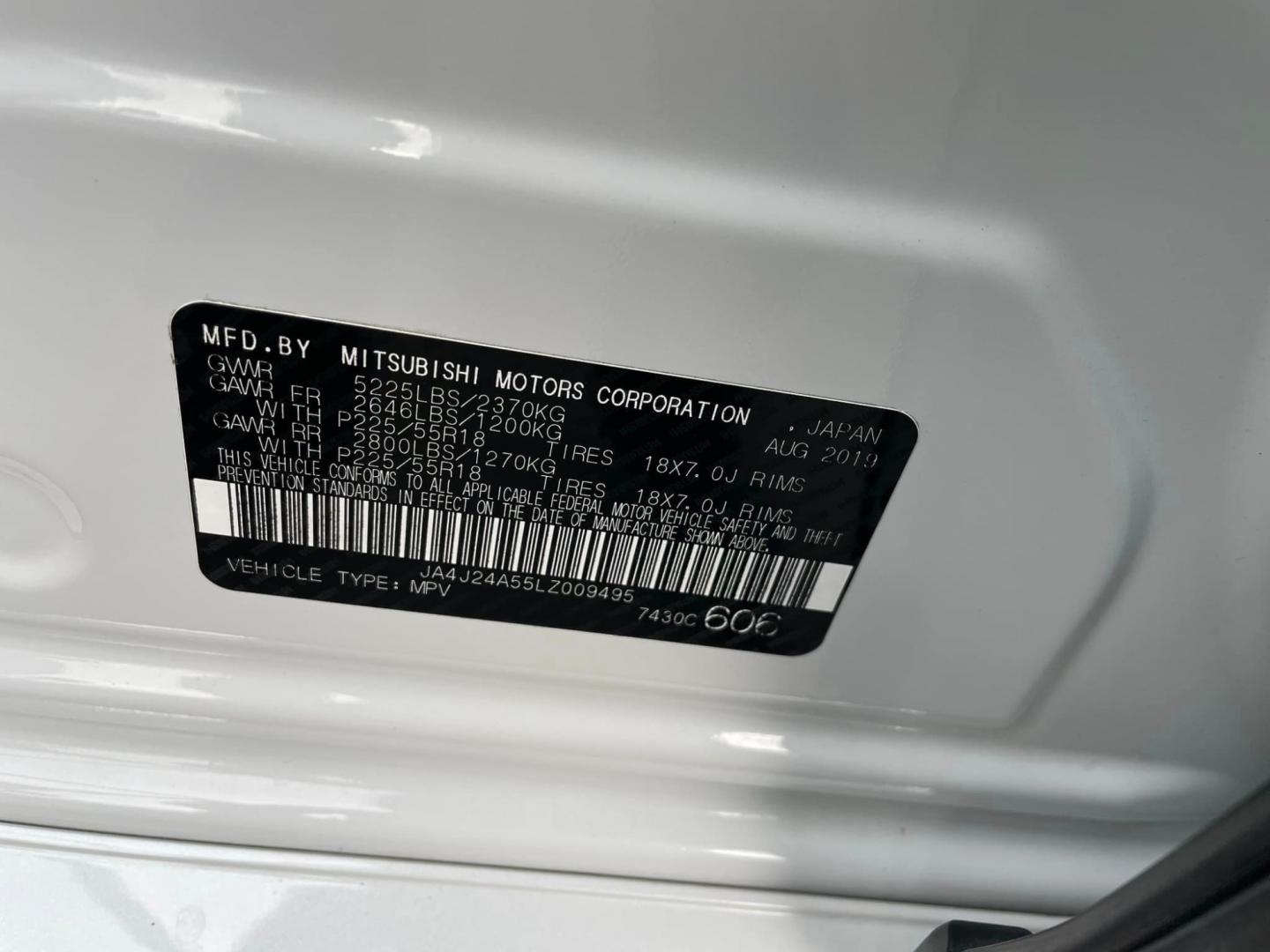 2020 WHITE /BLACK Mitsubishi Outlander PHEV (JA4J24A55LZ) , located at 744 E Miner Ave, Stockton, CA, 95202, (209) 944-5770, 37.956863, -121.282082 - PLUS TAXES AND FEES - Photo#12